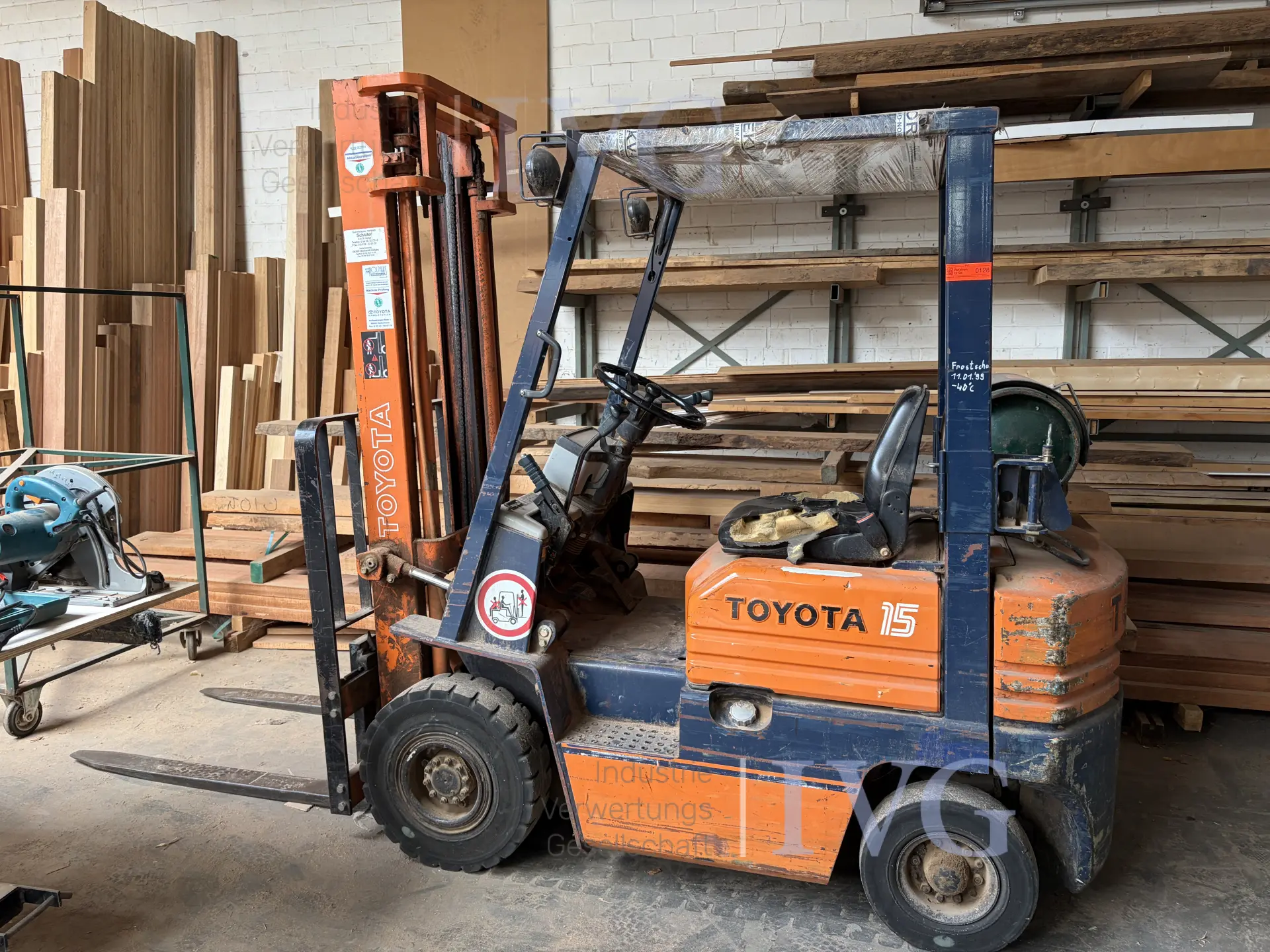Treibgas-Gabelstapler TOYOTA 425FGF 15 – foto 4 – kavel bij IVG, Nordhorn