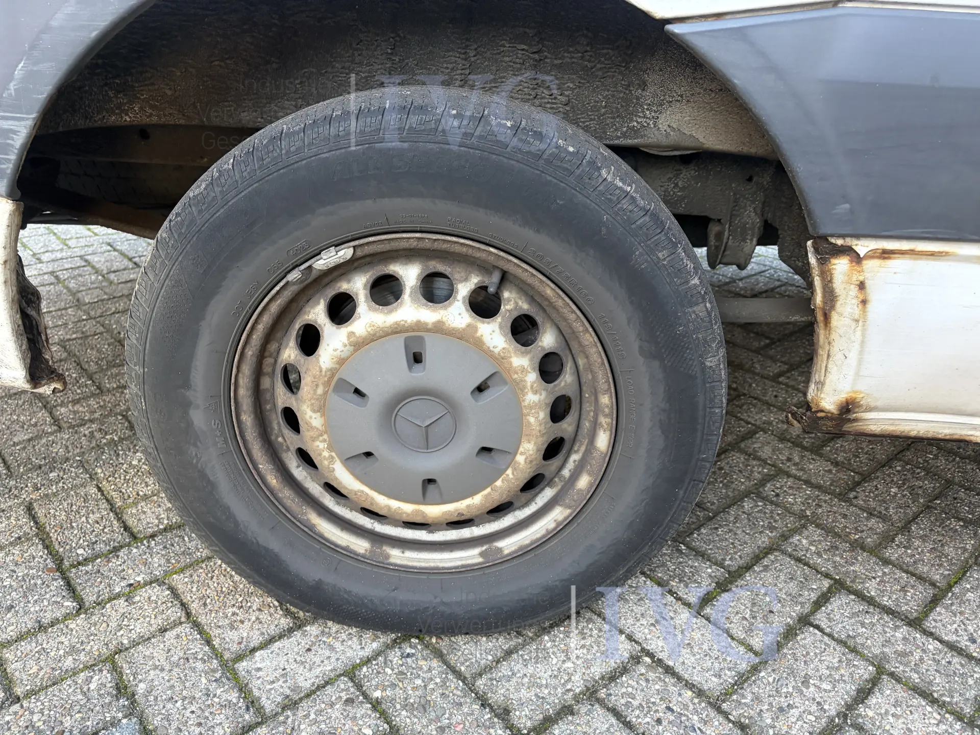 Lkw geschlossener Kasten MERCEDES-BENZ Sprinter 213 CDI – foto 13 – kavel bij IVG, Nordhorn