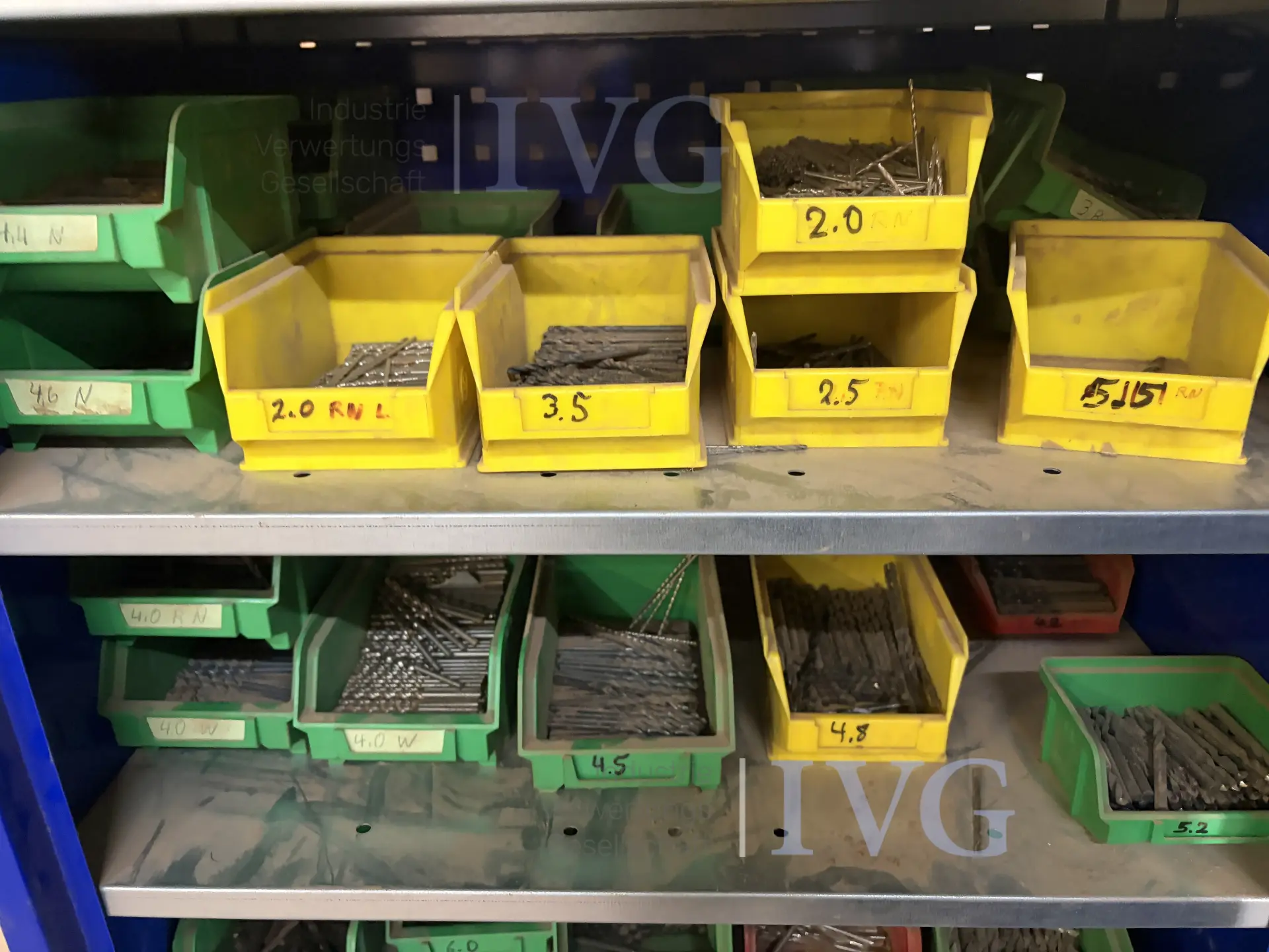 Stahl-Schrank (blau) – foto 4 – kavel bij IVG, Nordhorn