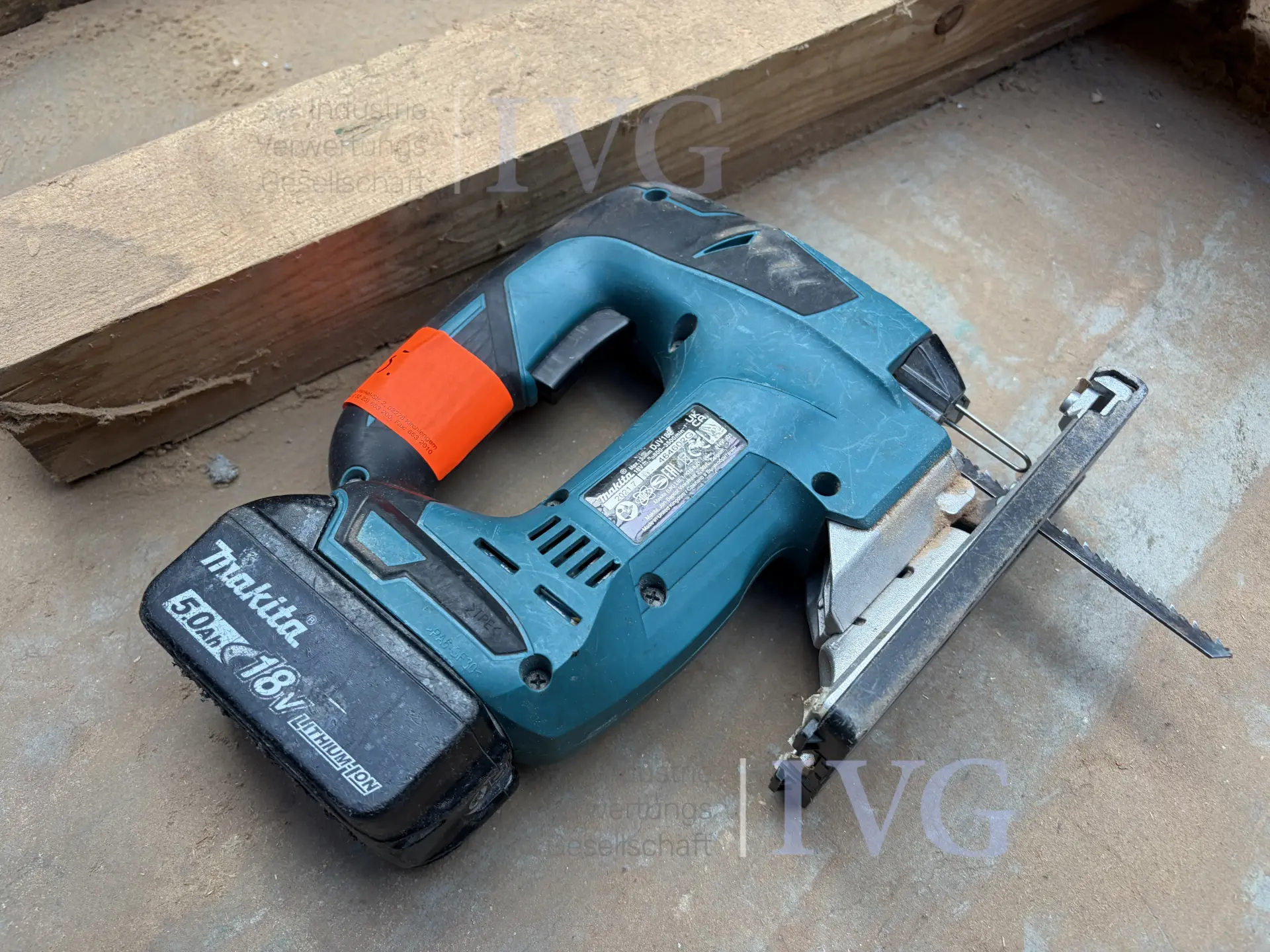 MAKITA DJV182 accu-decoupeerzaag – foto 4 – kavel bij IVG, Nordhorn