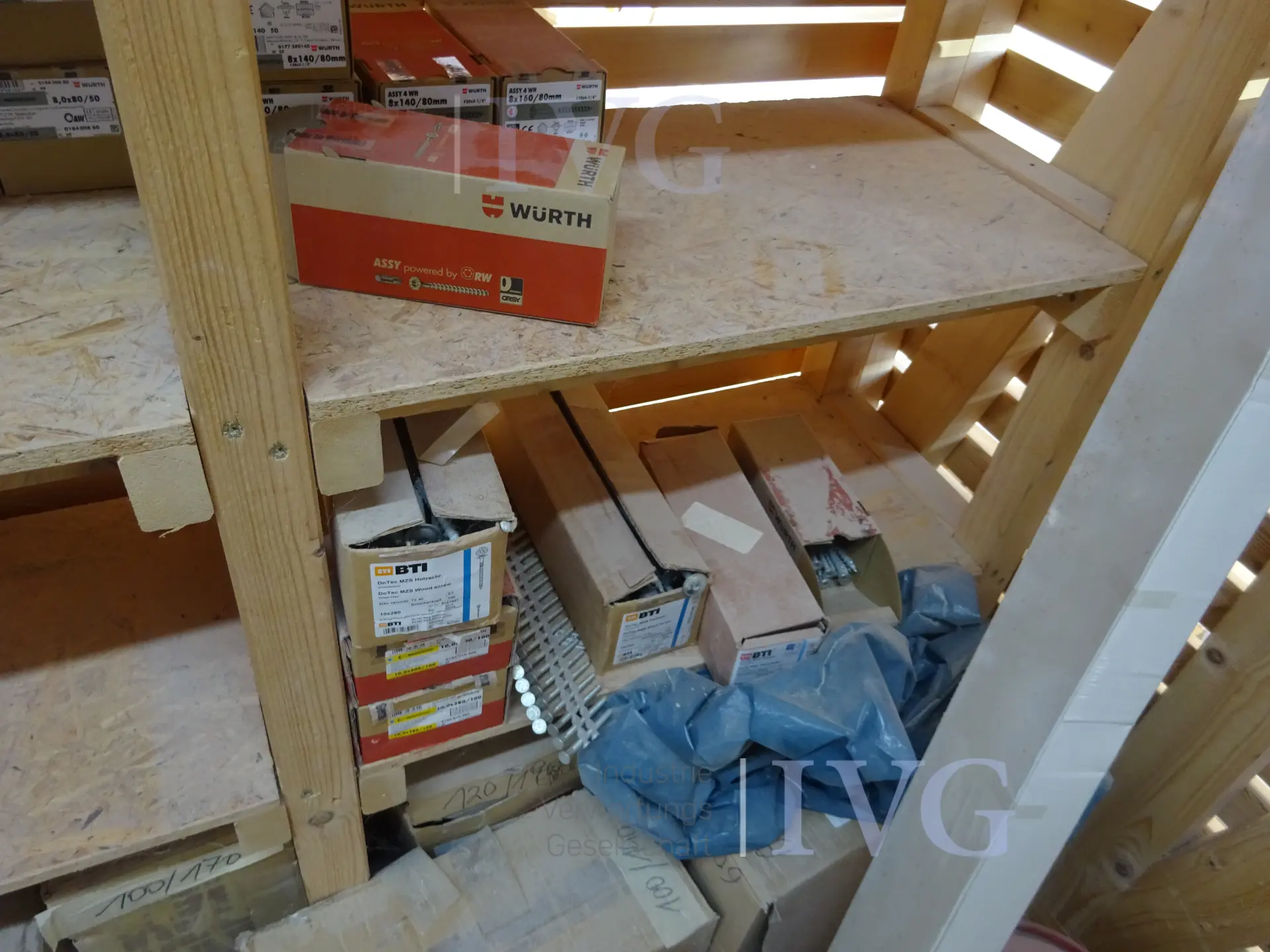 Partij DIN- en genormaliseerde onderdelen WÜRTH – foto 12 – kavel bij IVG, Seulingen