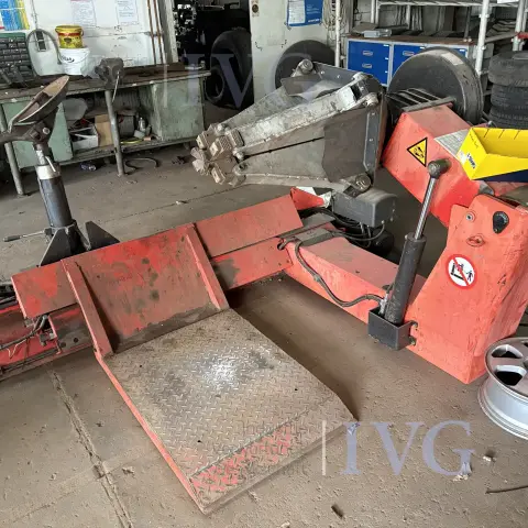 Lkw-Reifenmontiermaschine SNAP-ON Boxer King 58WL