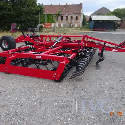 Land & Technik - Service GmbH