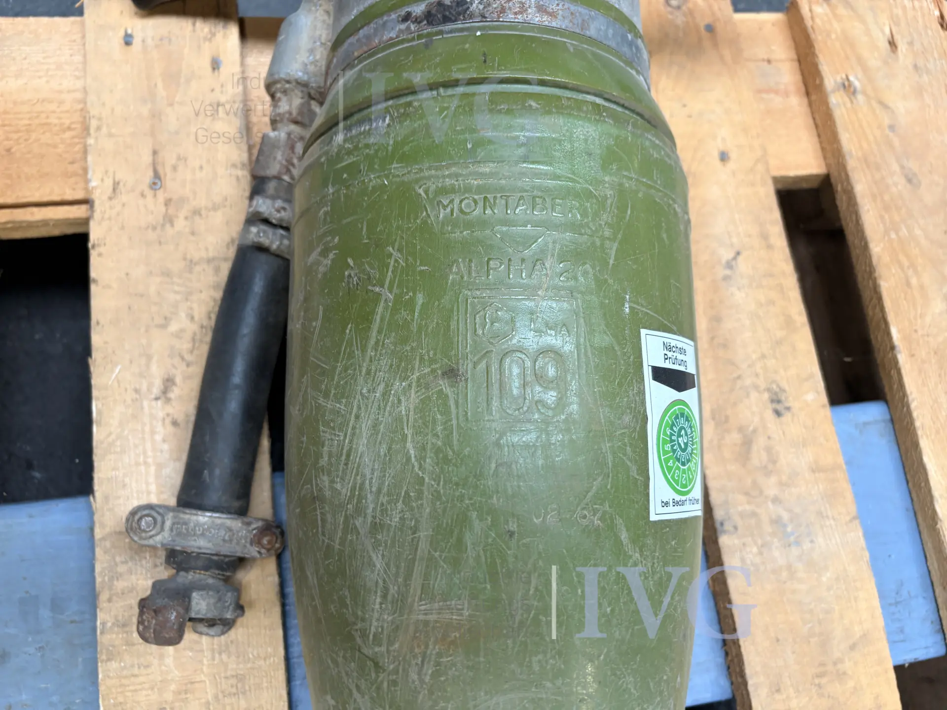 Abbruchhammer MONTABERT Alpha 20 – foto 2 – kavel bij IVG, Kirchlengern