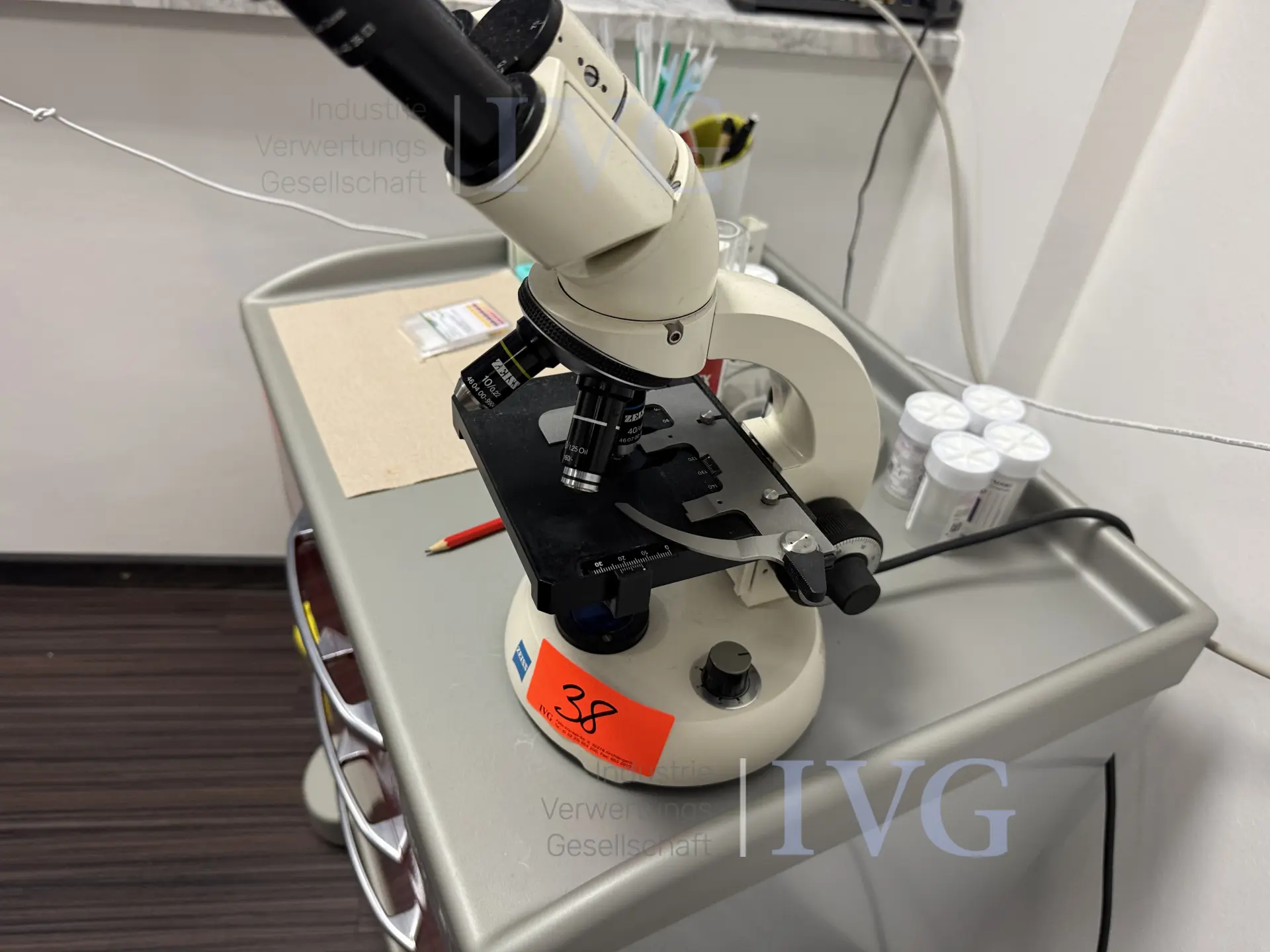 ZEISS-microscoop – foto 2 – kavel bij IVG, Düsseldorf