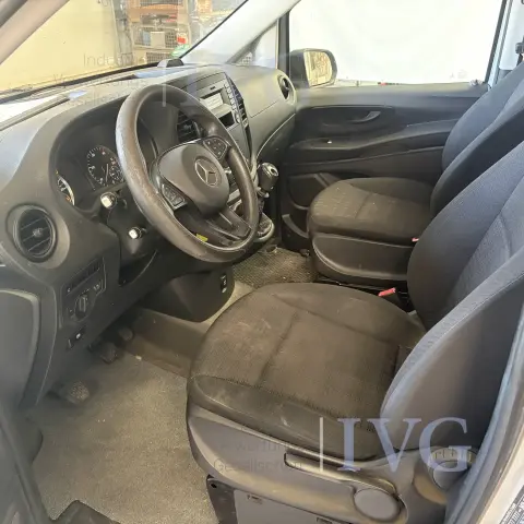 Thumbnail 24