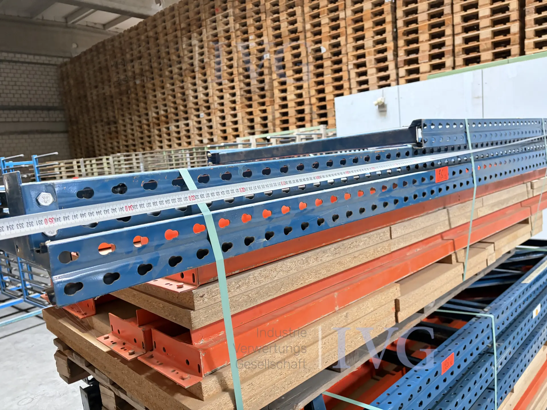 Palletrek – foto 5 – kavel bij IVG, Salzkotten-Mantinghausen