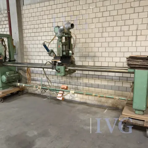 Doppelgehrungssäge DÜSPOHL