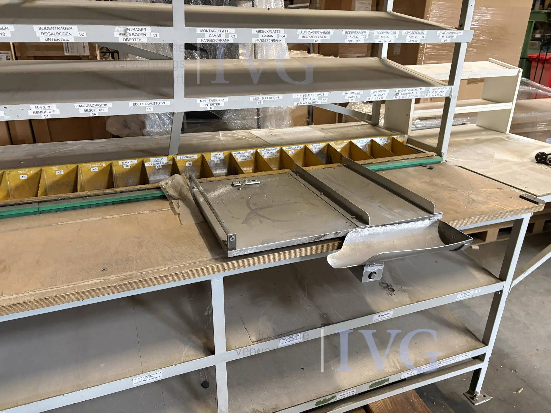 Arbeitstisch zum Packen von Beschlagbeutel – foto 5 – kavel bij IVG, Salzkotten-Mantinghausen