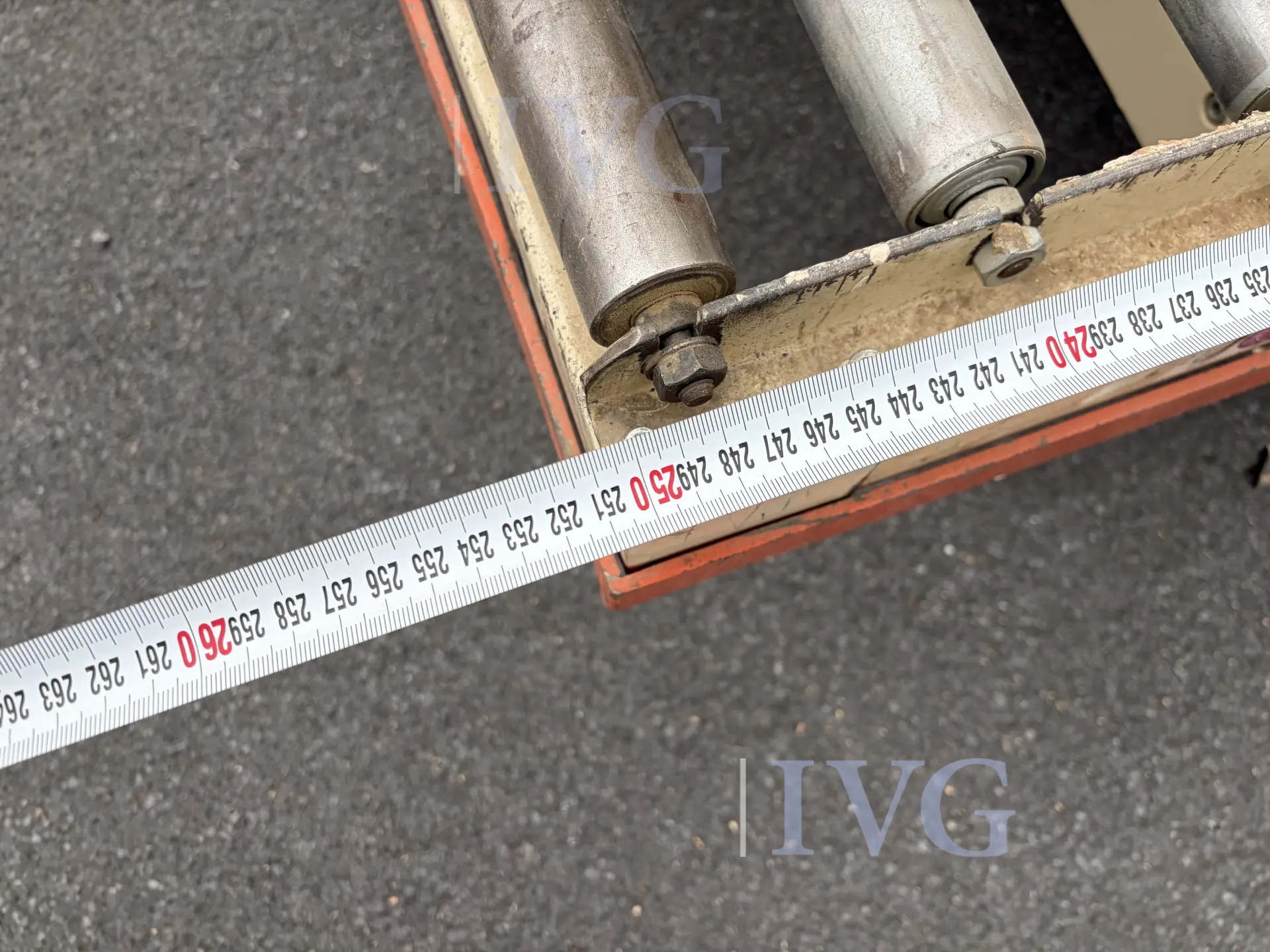 Heftafel met schaarmechanisme en stootrand – foto 8 – kavel bij IVG, Salzkotten-Mantinghausen