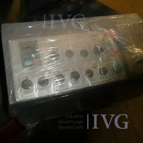 Thumbnail 11