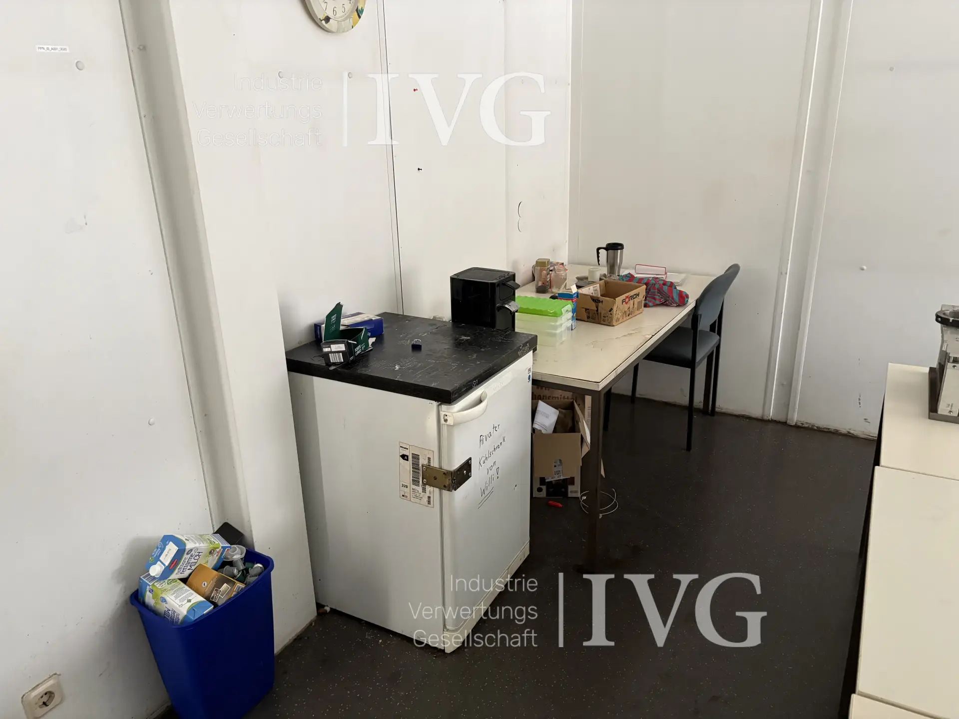 Aufenthaltsraummöblierung – foto 2 – kavel bij IVG, Isenbüttel