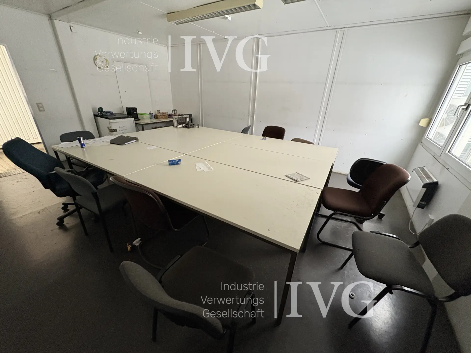 Aufenthaltsraummöblierung – foto 4 – kavel bij IVG, Isenbüttel