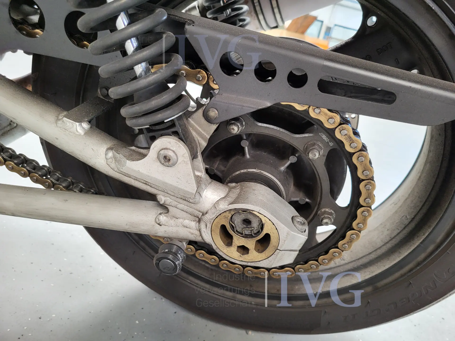 Motorfiets KAWASAKI ZRX 1100 – foto 12 – kavel bij IVG, Kirchlengern