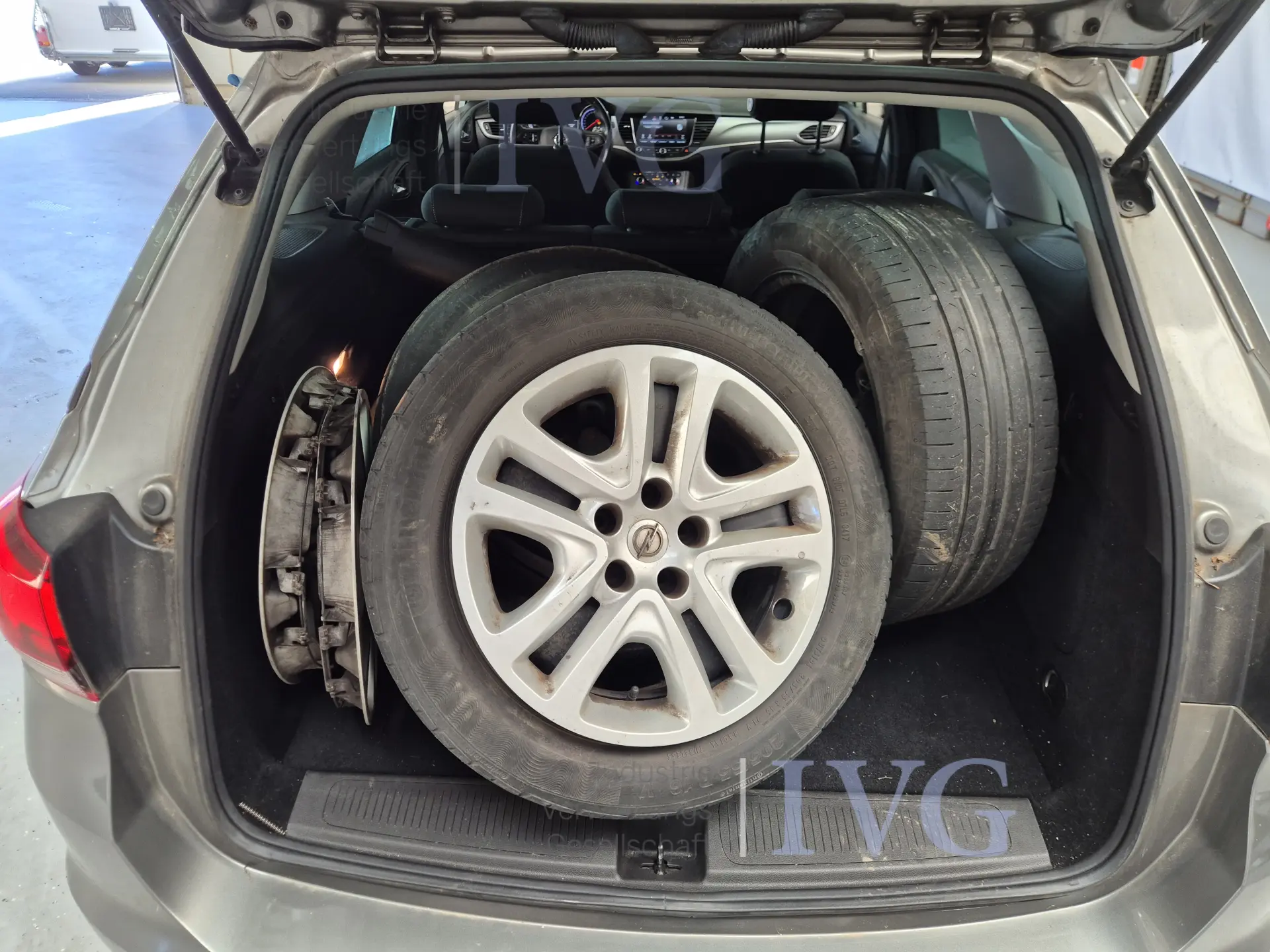 Personenauto OPEL Astra 1.6 TDci – foto 21 – kavel bij IVG, Kirchlengern
