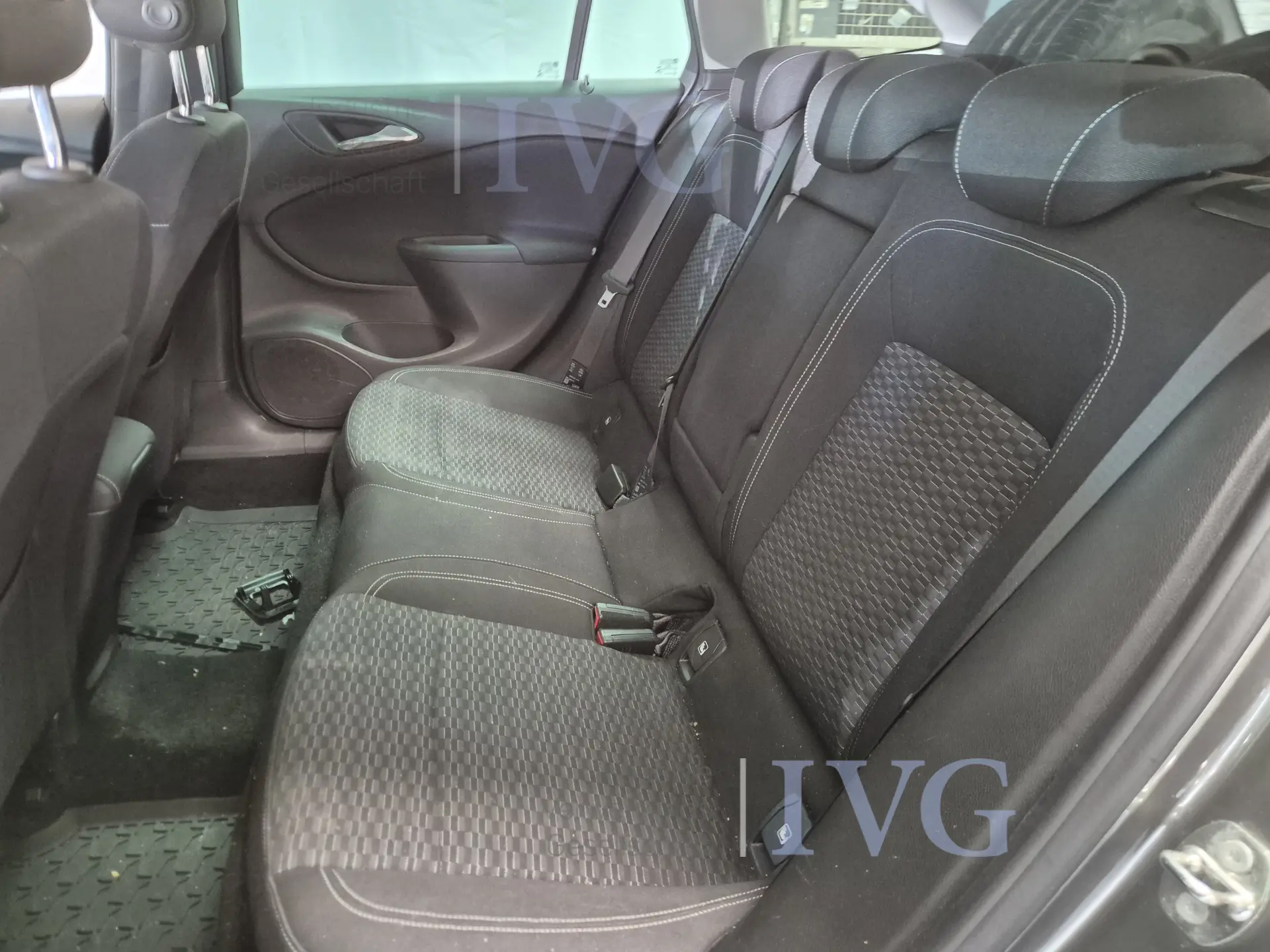 Personenauto OPEL Astra 1.6 TDci – foto 27 – kavel bij IVG, Kirchlengern