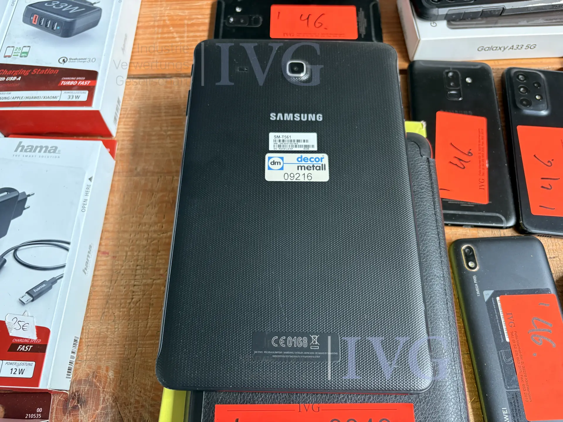 Tablet SAMSUNG SM-T561 – kavel bij IVG, Kirchlengern