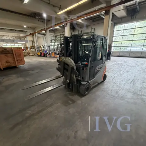 Nachversteigerung - decor metall GmbH - Flurförderfahrzeuge