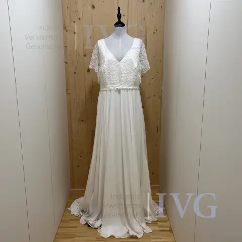 Brautkleid KLEIDER MACHEN BRÄUTE N. Tschirner