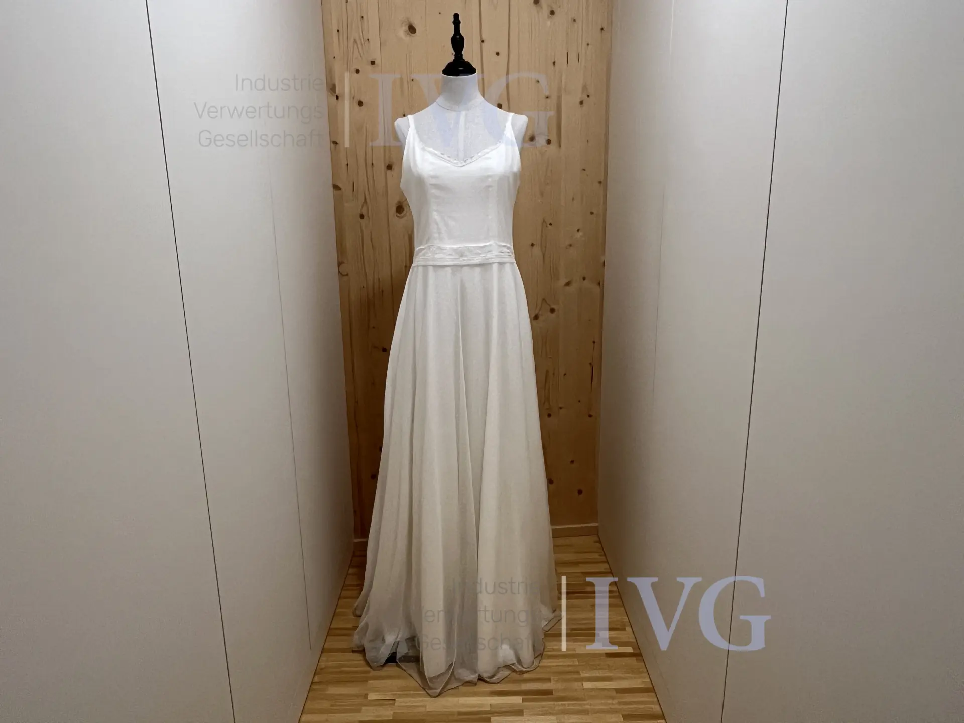 Brautkleid ELEMENTAR BRAUTKLEIDER Kaia – kavel bij IVG, Amstetten