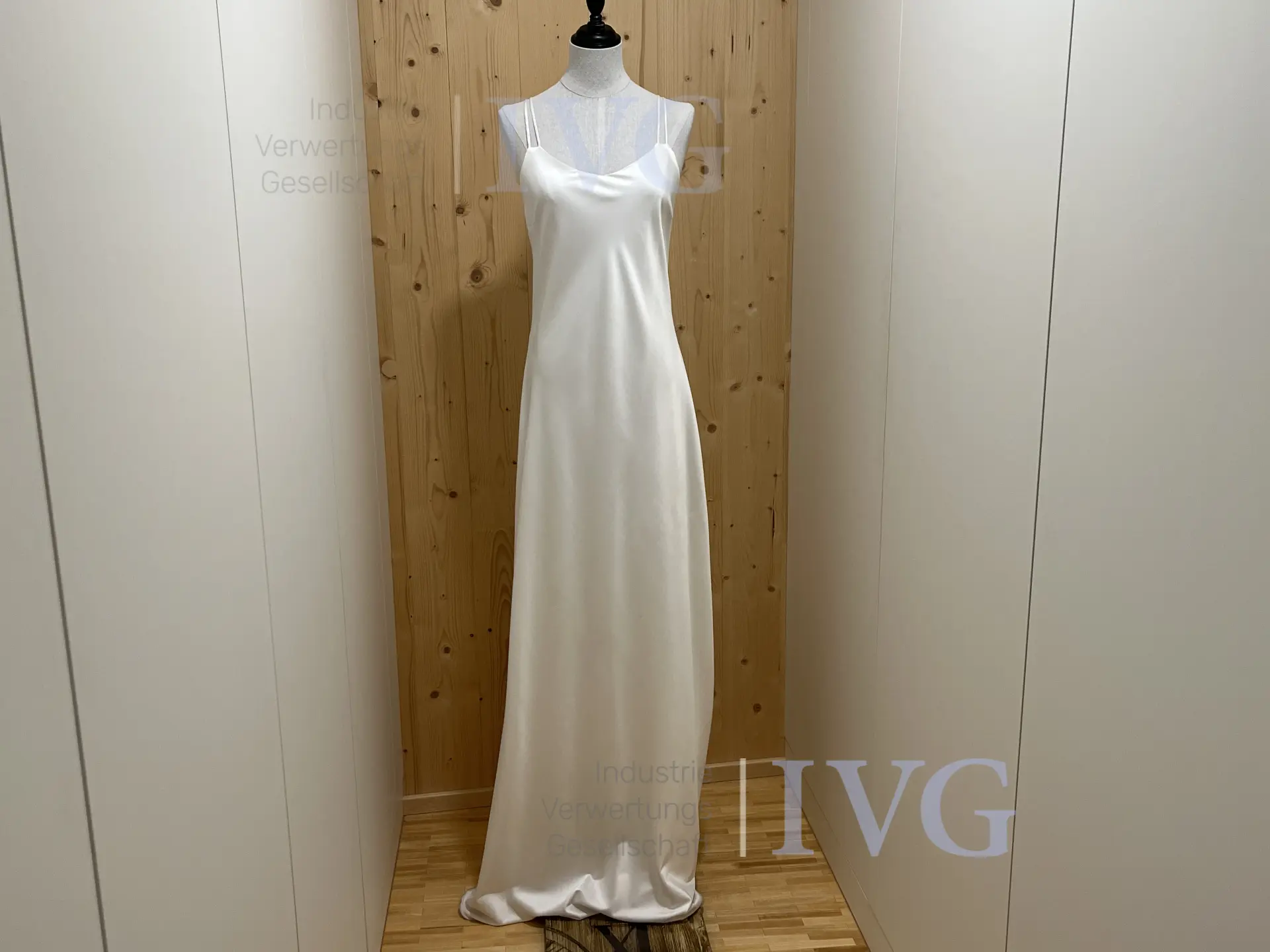 Brautkleid SINA FISCHER Slip Dress – kavel bij IVG, Amstetten