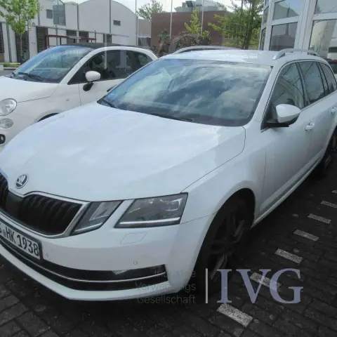 Kombilimousine SKODA Octavia