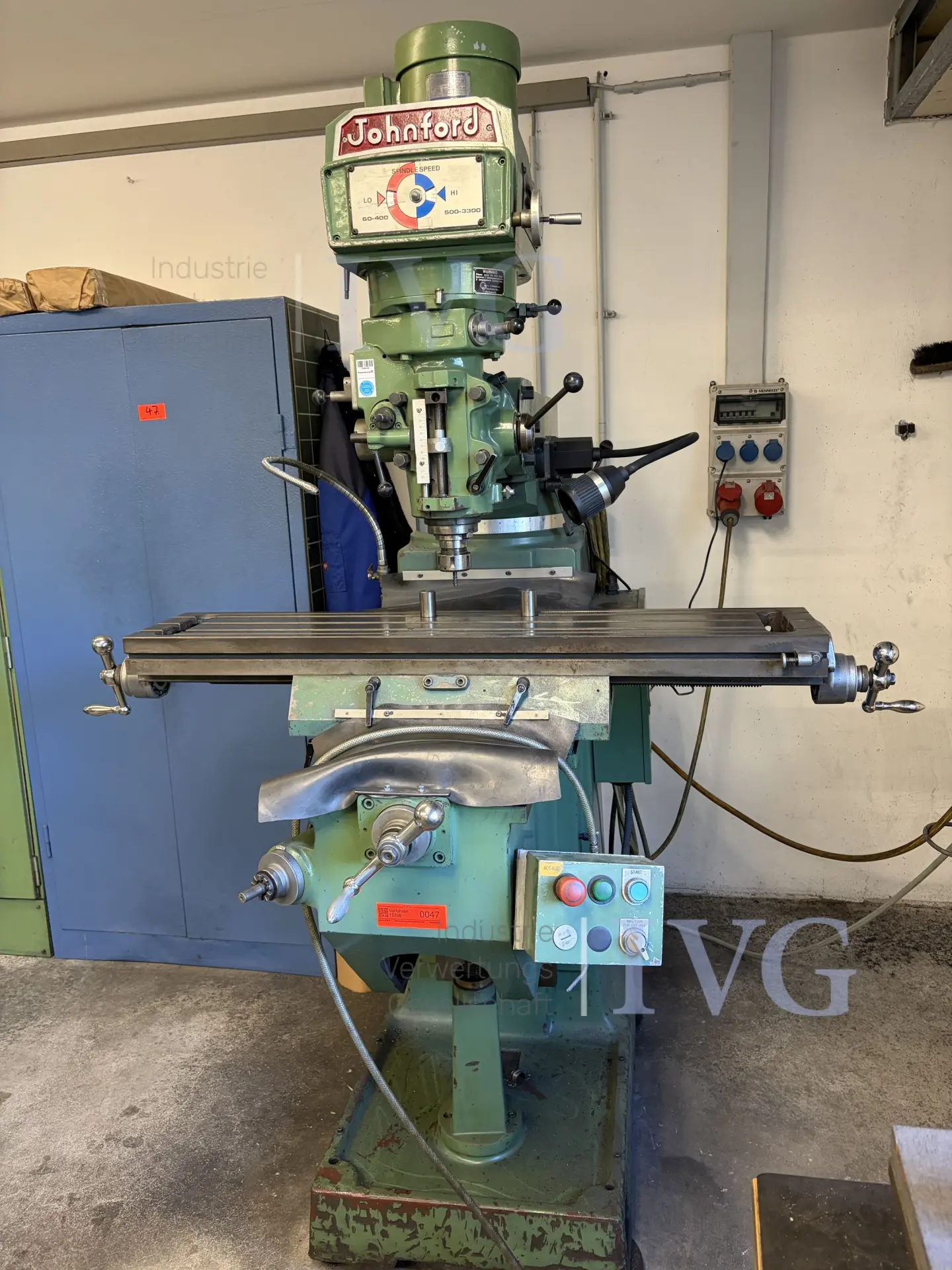 vertikale Fräsmaschine JOHNFORD 4AVS – foto 2 – kavel bij IVG, Neumünster
