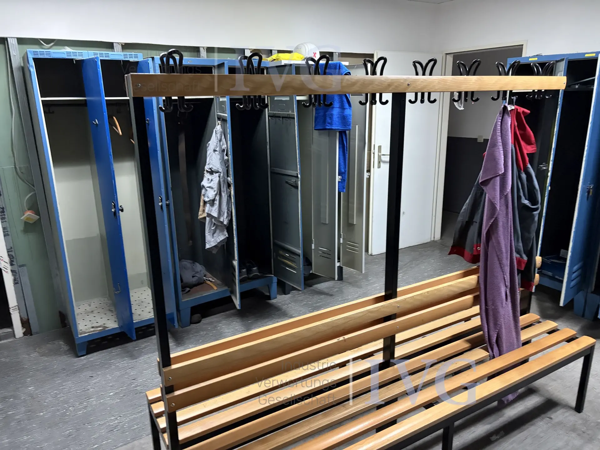 Posten Umkleidespinde – foto 2 – kavel bij IVG, Neumünster
