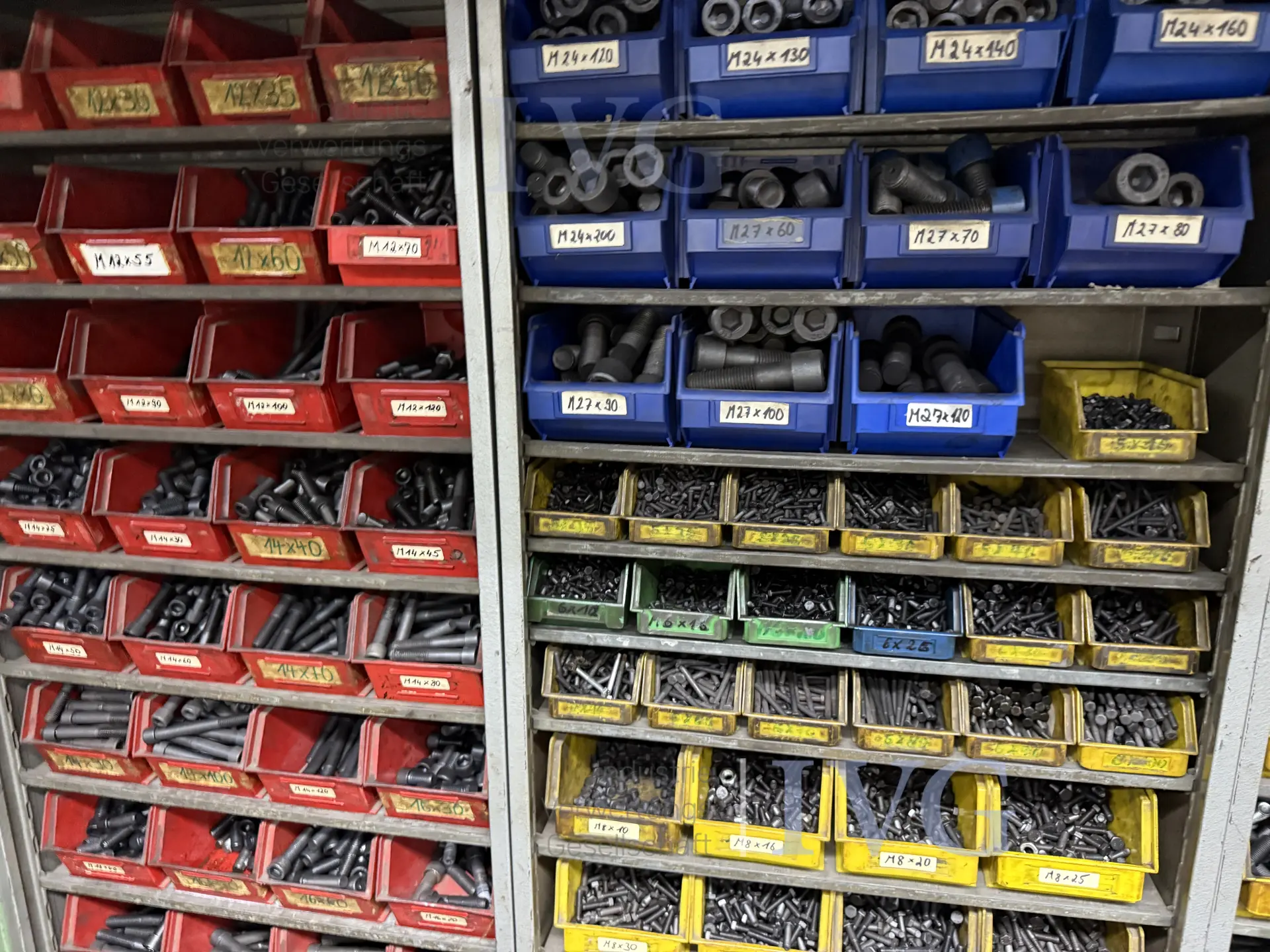 Posten Werkzeuge und Verbrauchsmaterialien – foto 12 – kavel bij IVG, Neumünster