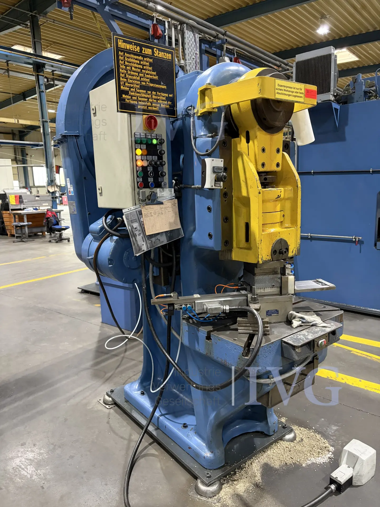 Exzenterpresse PMB EP-64 – foto 2 – kavel bij IVG, Neumünster