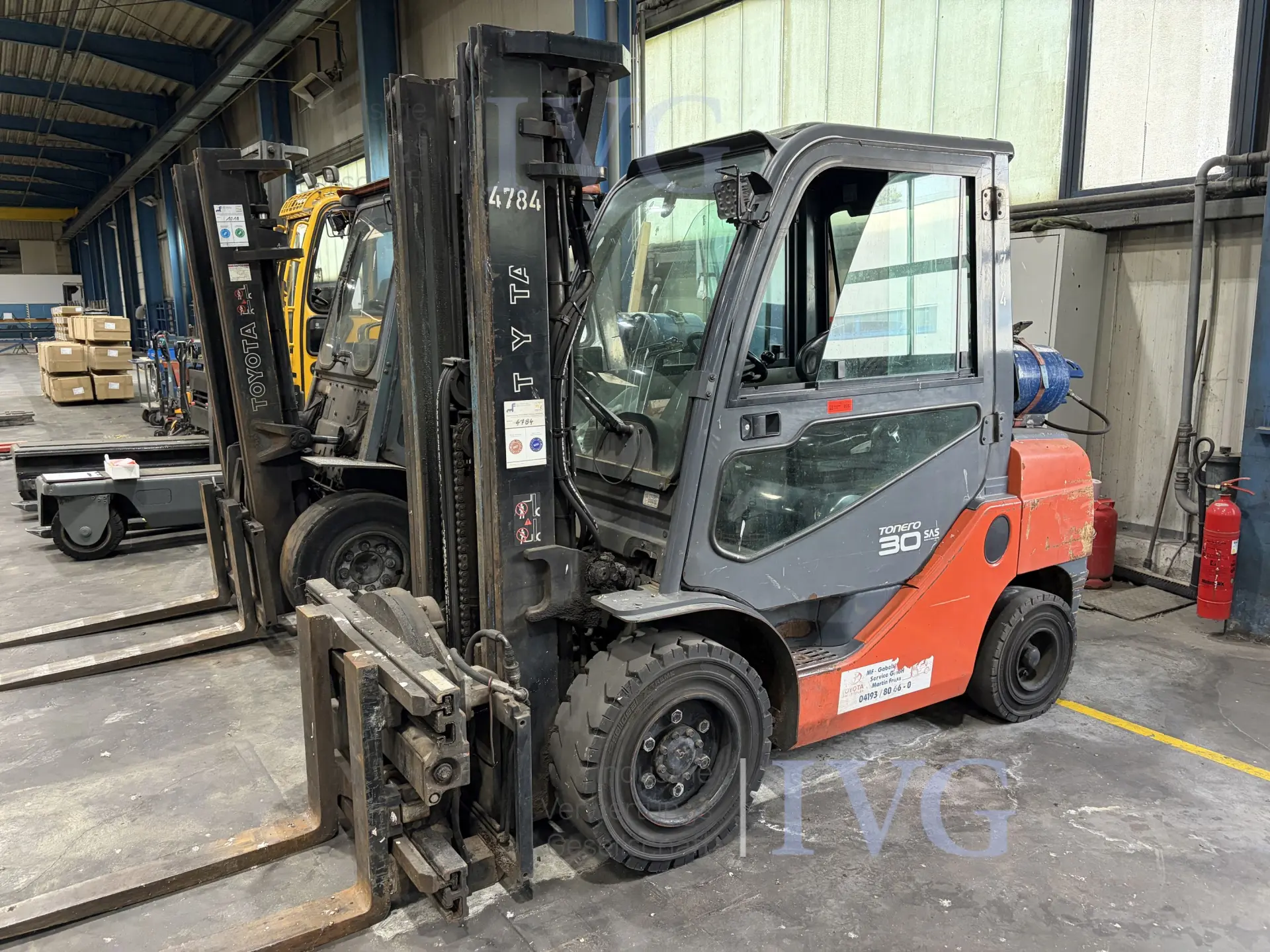 Treibgas-Gabelstapler (spätere Herausgabe/Abholung) TOYOTA 02-8FGF30/A450 – foto 2 – kavel bij IVG, Neumünster