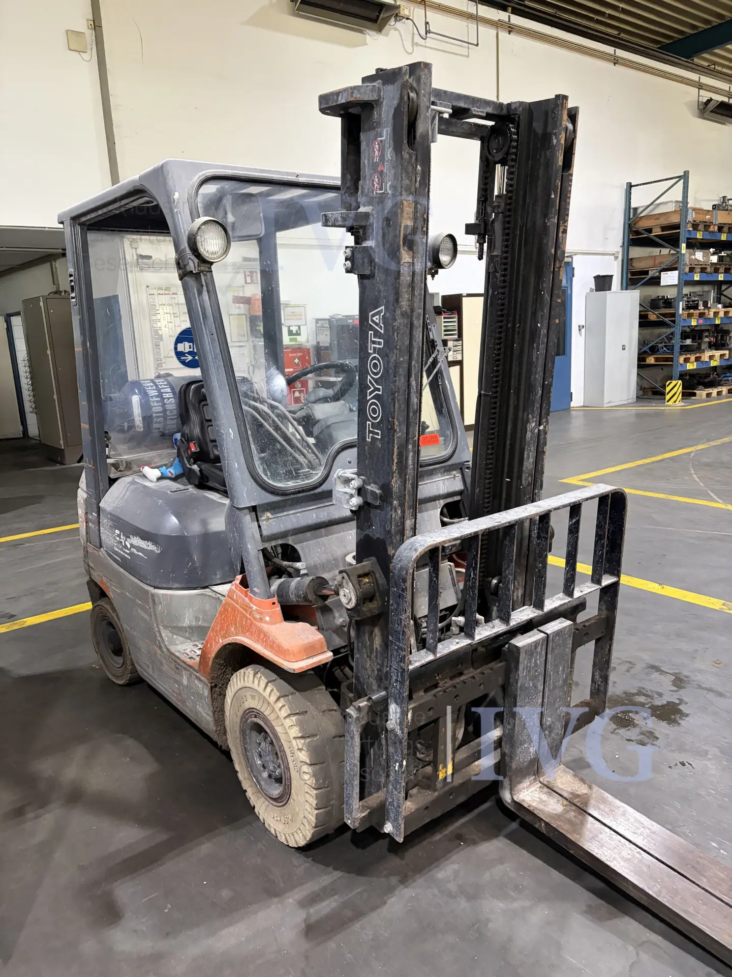 Treibgas-Gabelstapler (spätere Herausgabe/Abholung) TOYOTA 42-7FGF18 – foto 2 – kavel bij IVG, Neumünster