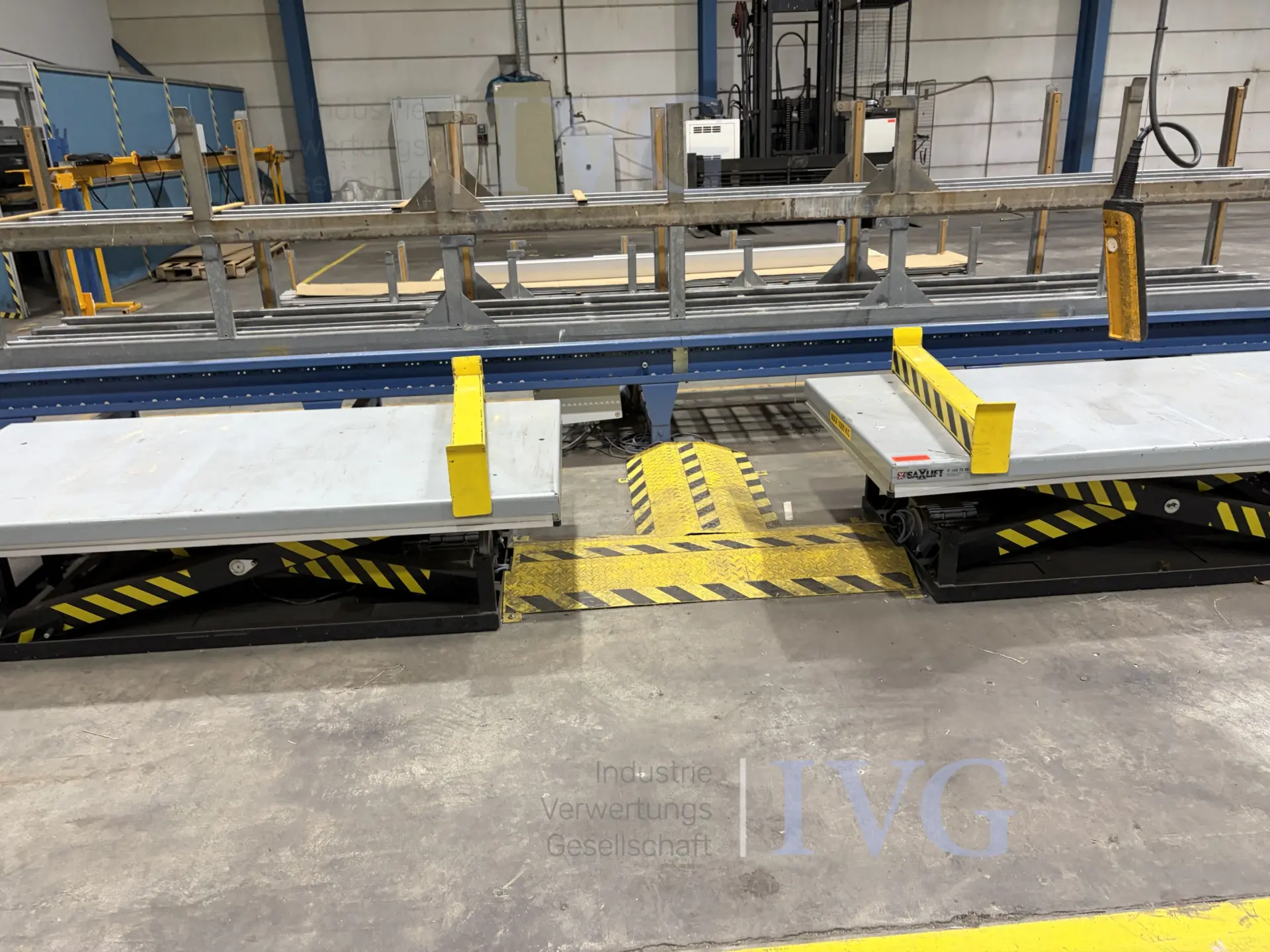 Scherenhubtische SAX LIFT – foto 3 – kavel bij IVG, Neumünster