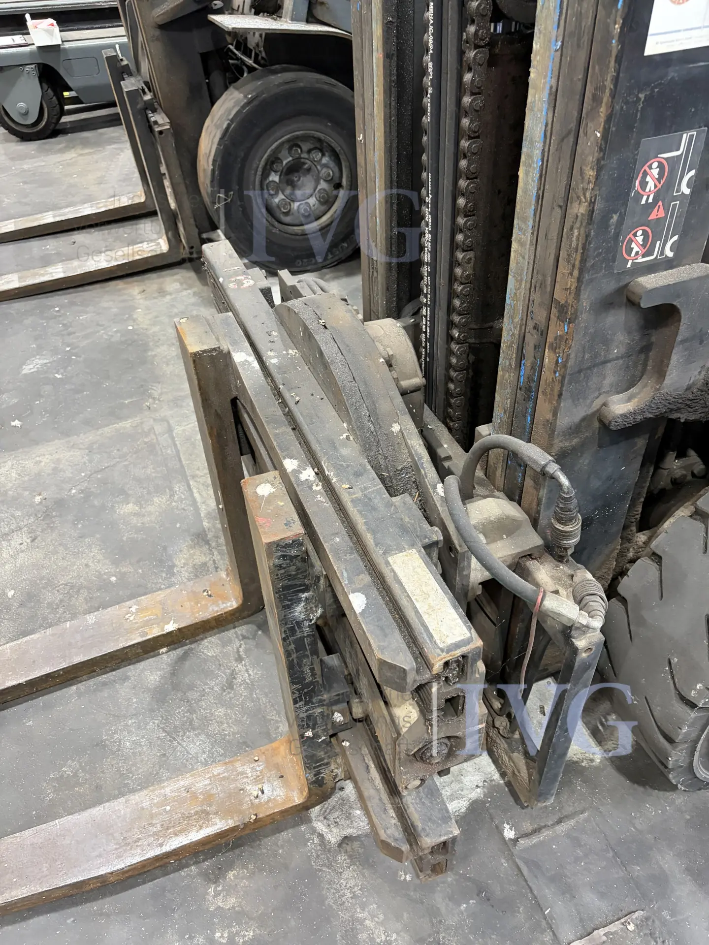 Treibgas-Gabelstapler (spätere Herausgabe/Abholung) TOYOTA 02-8FGF30/A450 – foto 6 – kavel bij IVG, Neumünster