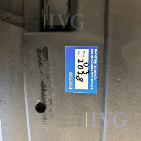 Thumbnail 25