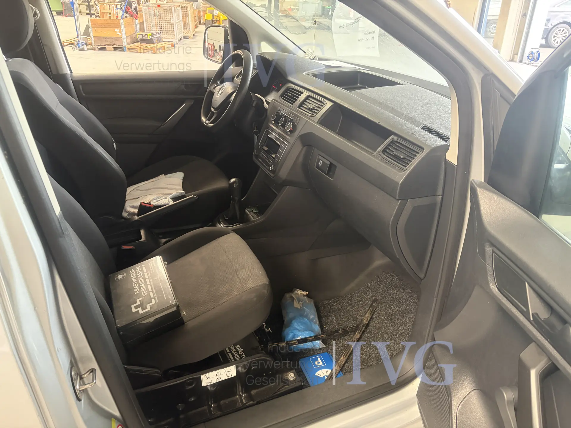 Van VW Caddy – foto 9 – kavel bij IVG, Kirchlengern