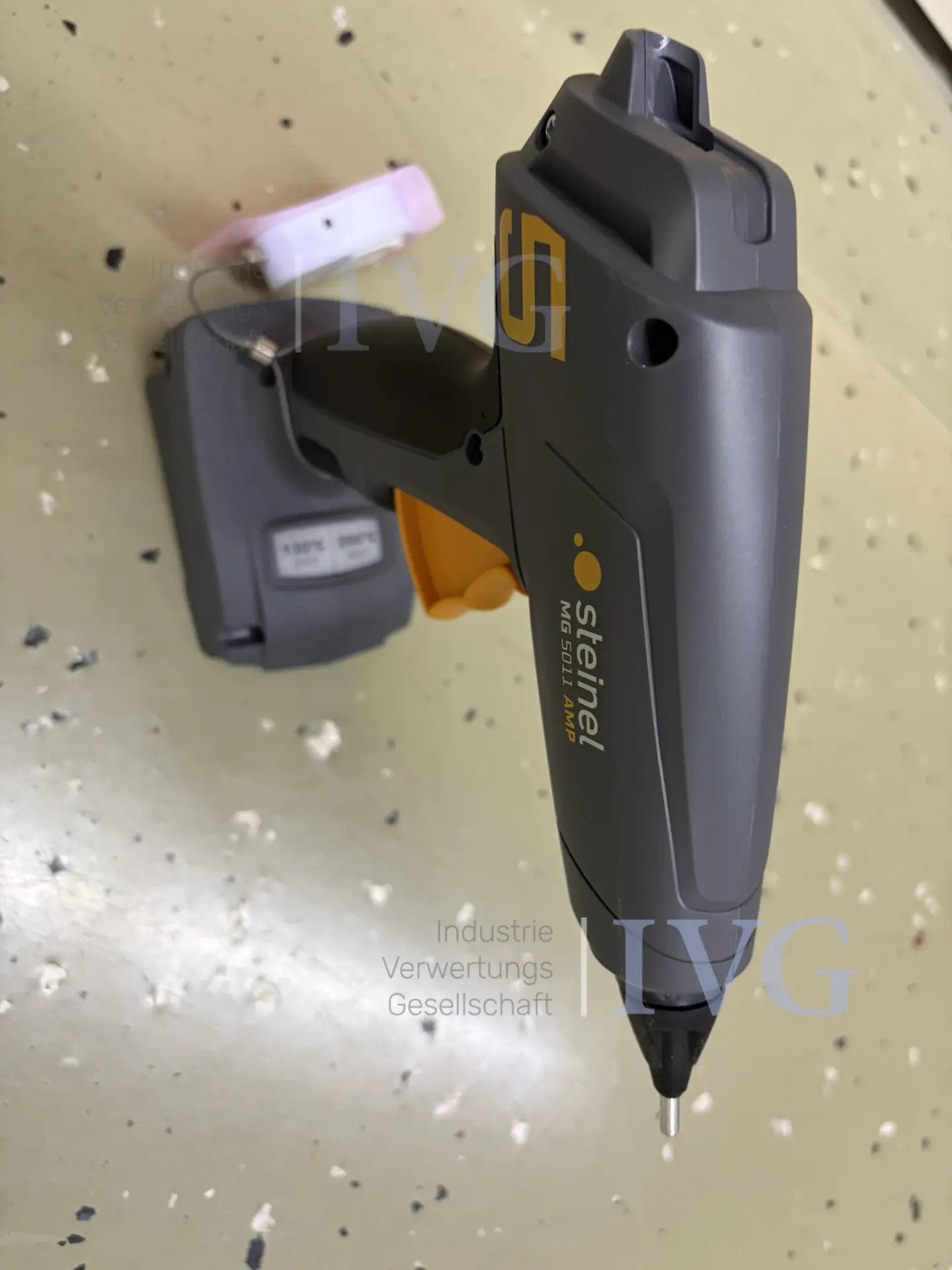 Akku-Heißklebepistole STEINEL MobileGlue 5011 AMP – foto 2 – kavel bij IVG, Bielefeld