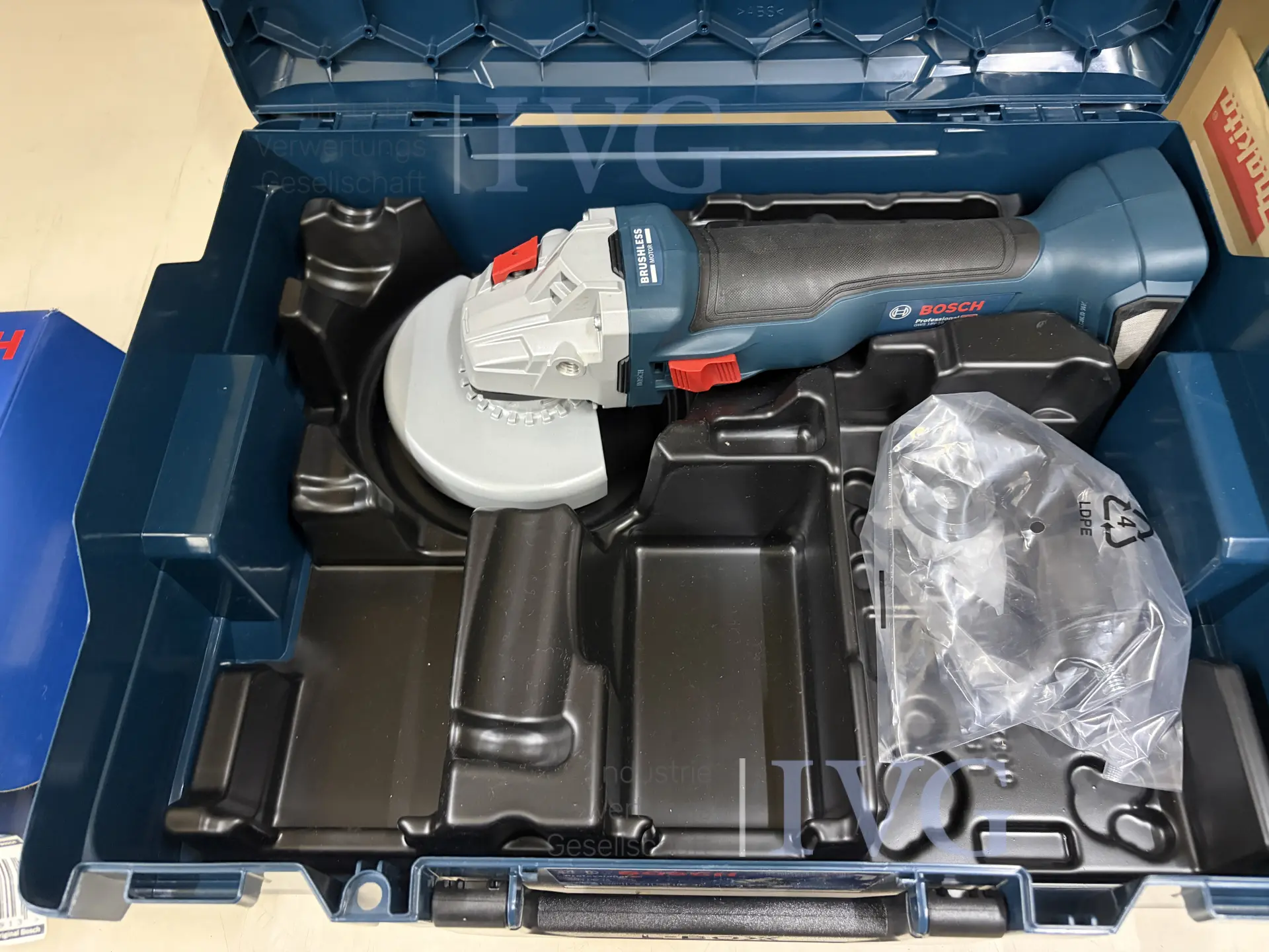 Akku-Winkelschleifer BOSCH GWS 18V-10 – foto 6 – kavel bij IVG, Bielefeld