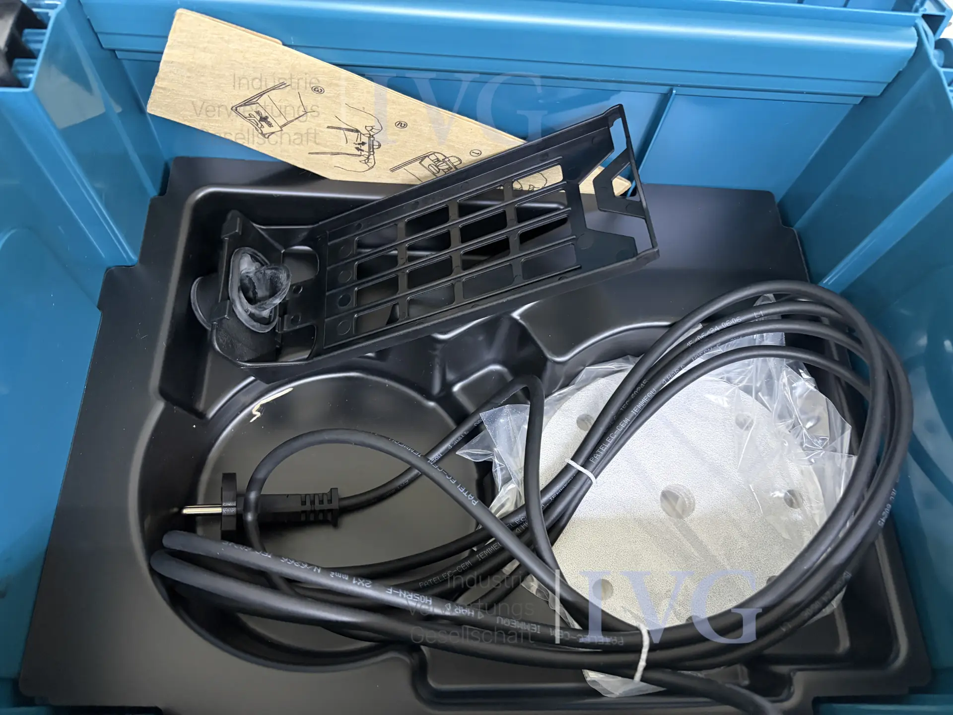 Exzenterschleifer MAKITA BO6030JX – foto 4 – kavel bij IVG, Bielefeld