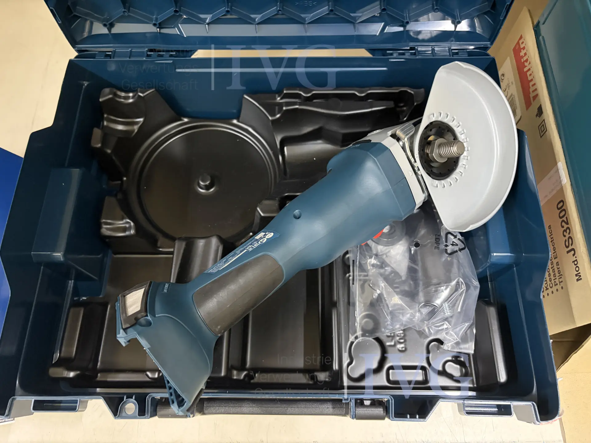 Akku-Winkelschleifer BOSCH GWS 18V-10 – foto 7 – kavel bij IVG, Bielefeld