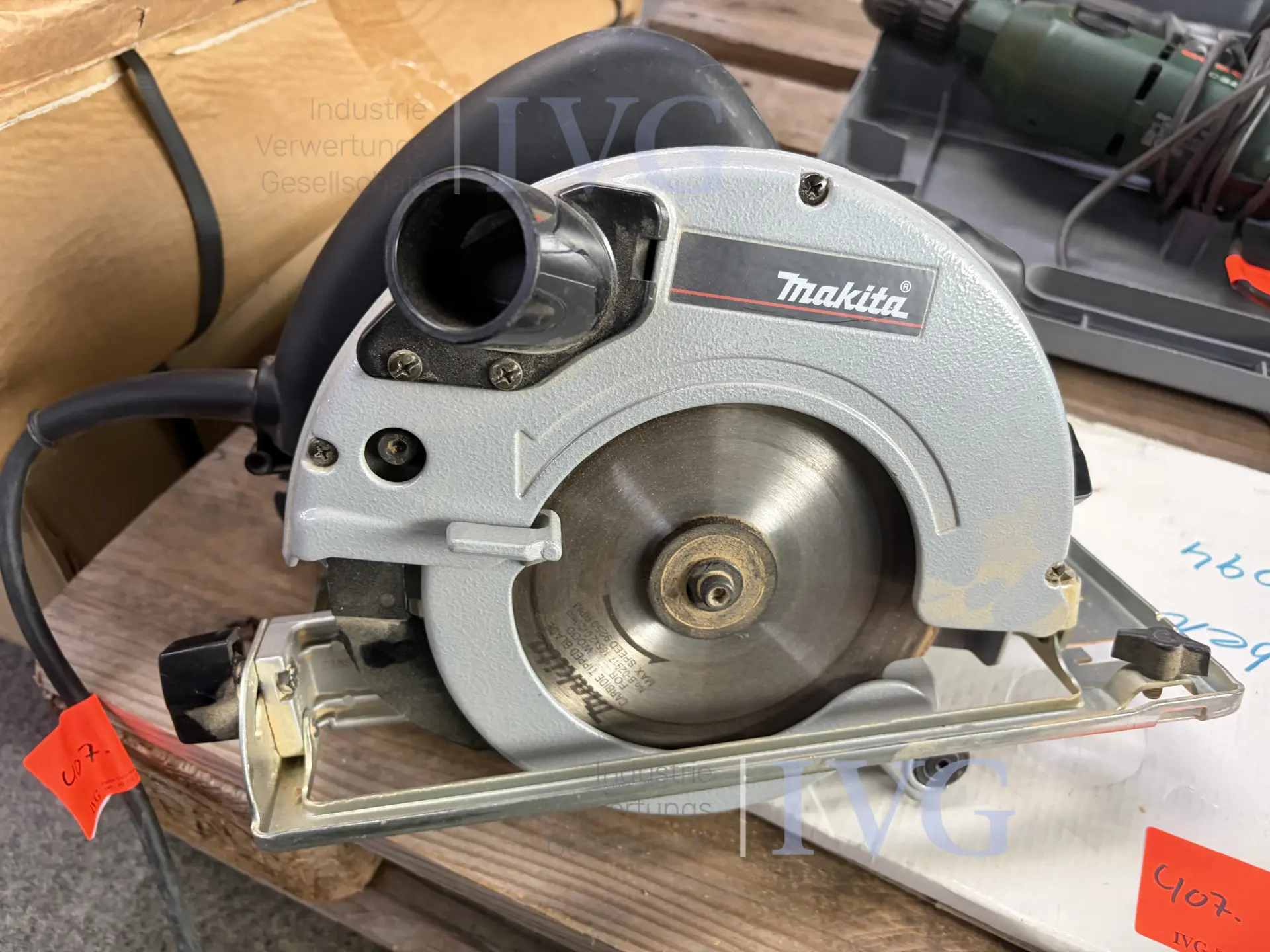 Handkreissäge MAKITA 5603R – foto 4 – kavel bij IVG, Bielefeld