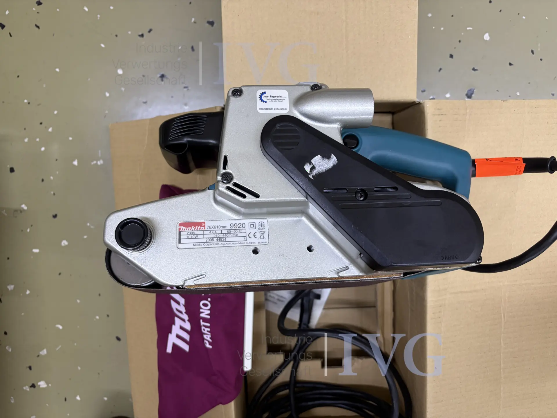 Bandschleifer MAKITA 9920 – foto 4 – kavel bij IVG, Bielefeld