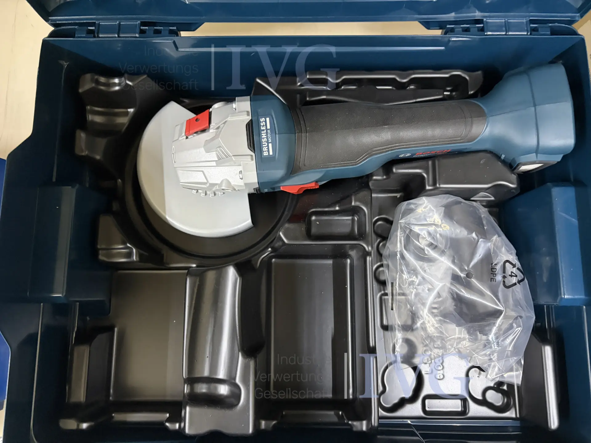 Akku-Winkelschleifer BOSCH GWS 18V-10 – foto 10 – kavel bij IVG, Bielefeld