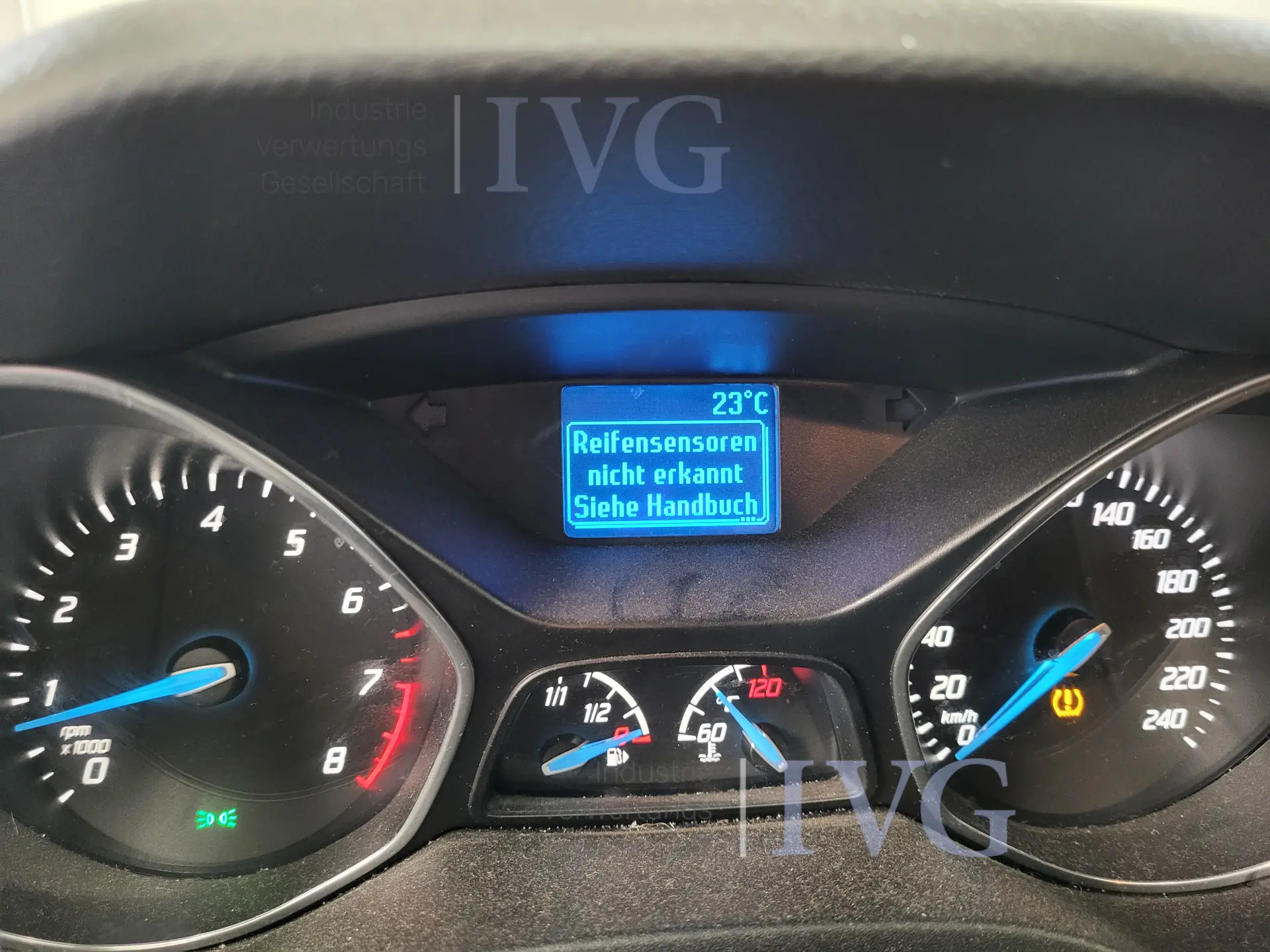 FORD Focus hatchback – foto 22 – kavel bij IVG, Kirchlengern