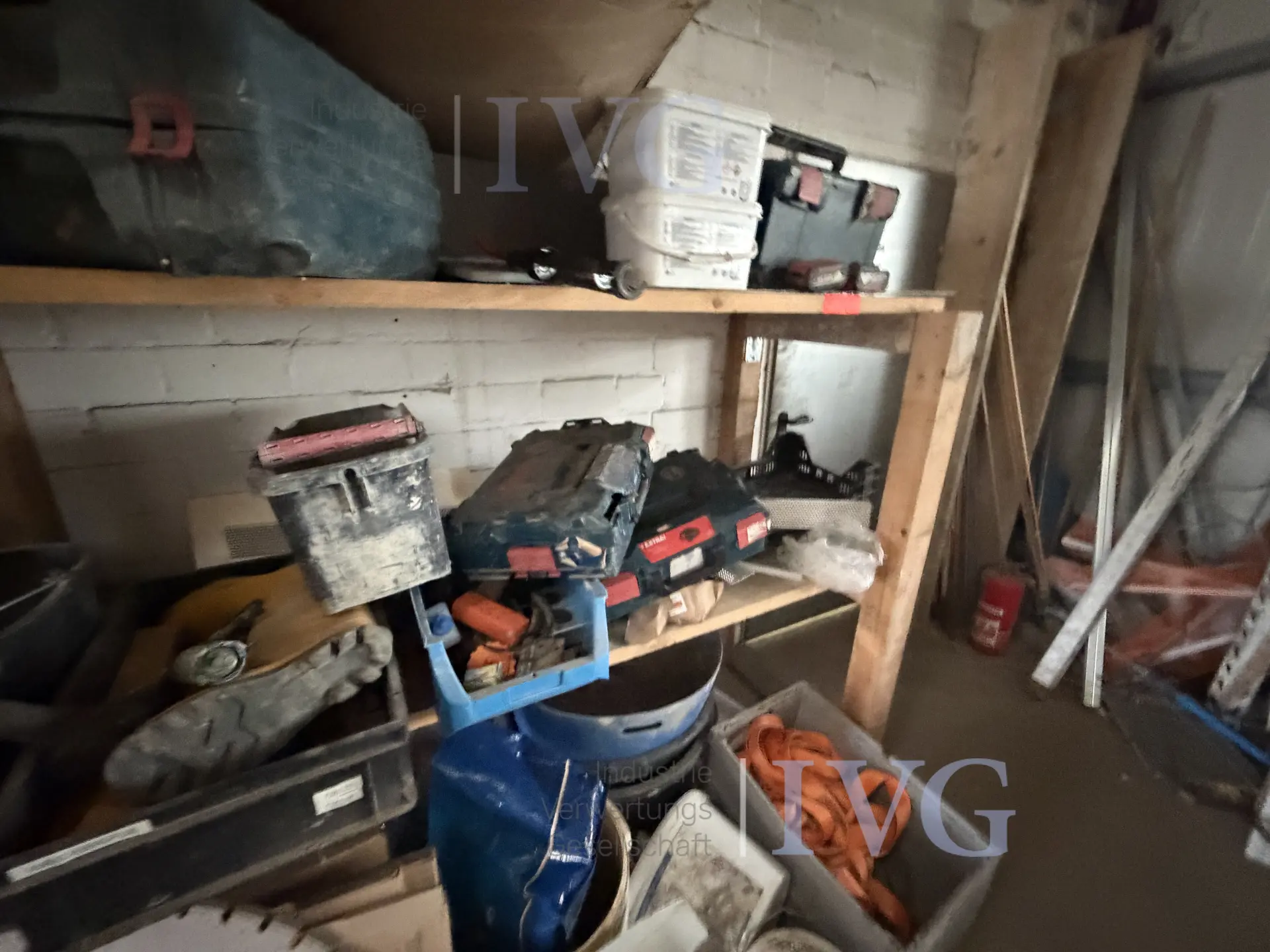 Holz-Regal EIGENBAU – foto 7 – kavel bij IVG, Twistringen