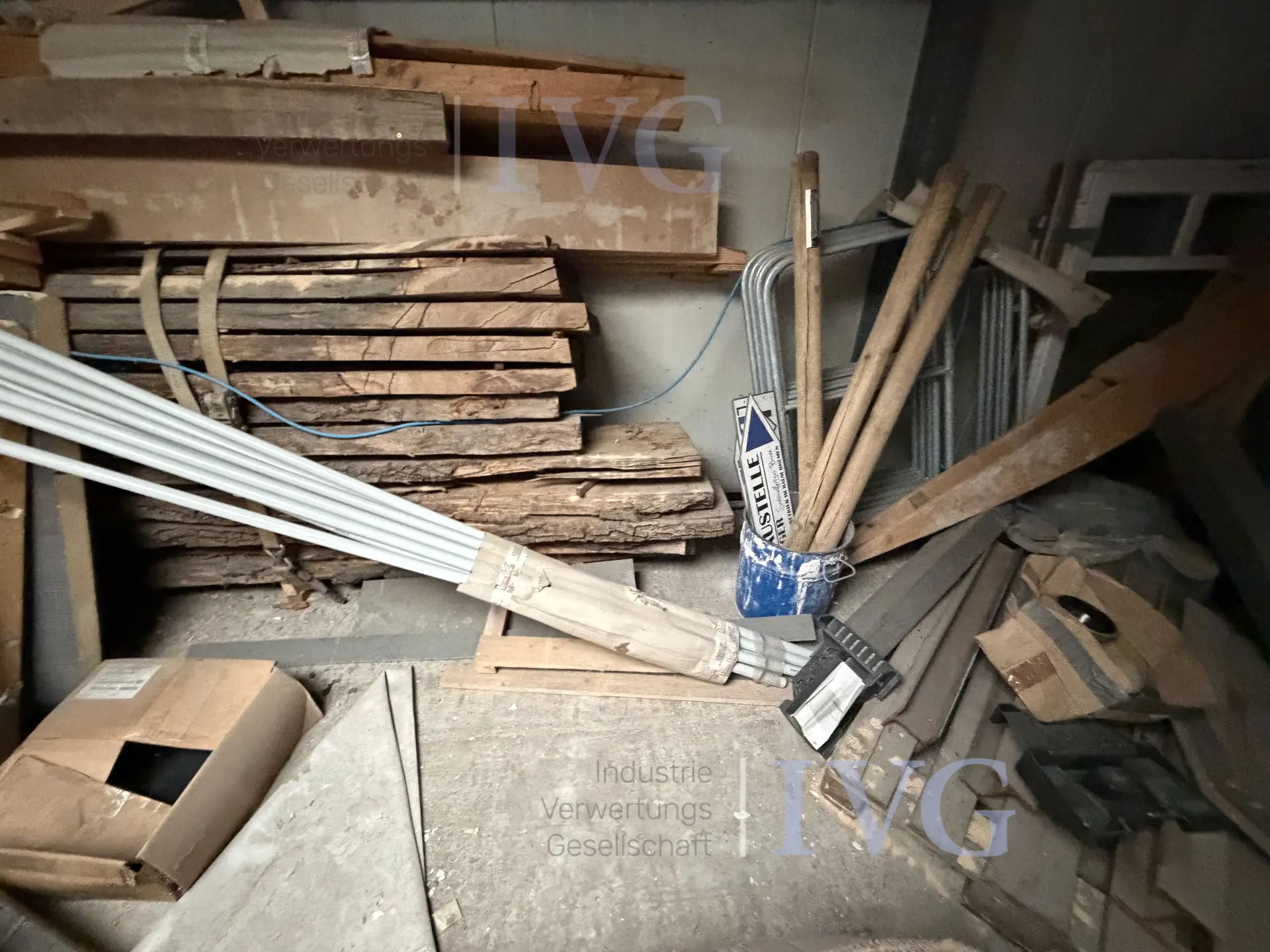 Emporeninhalt – foto 3 – kavel bij IVG, Twistringen