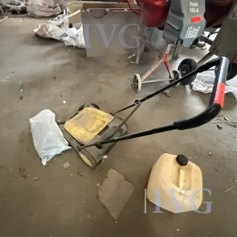 Kehrmaschine KÄRCHER