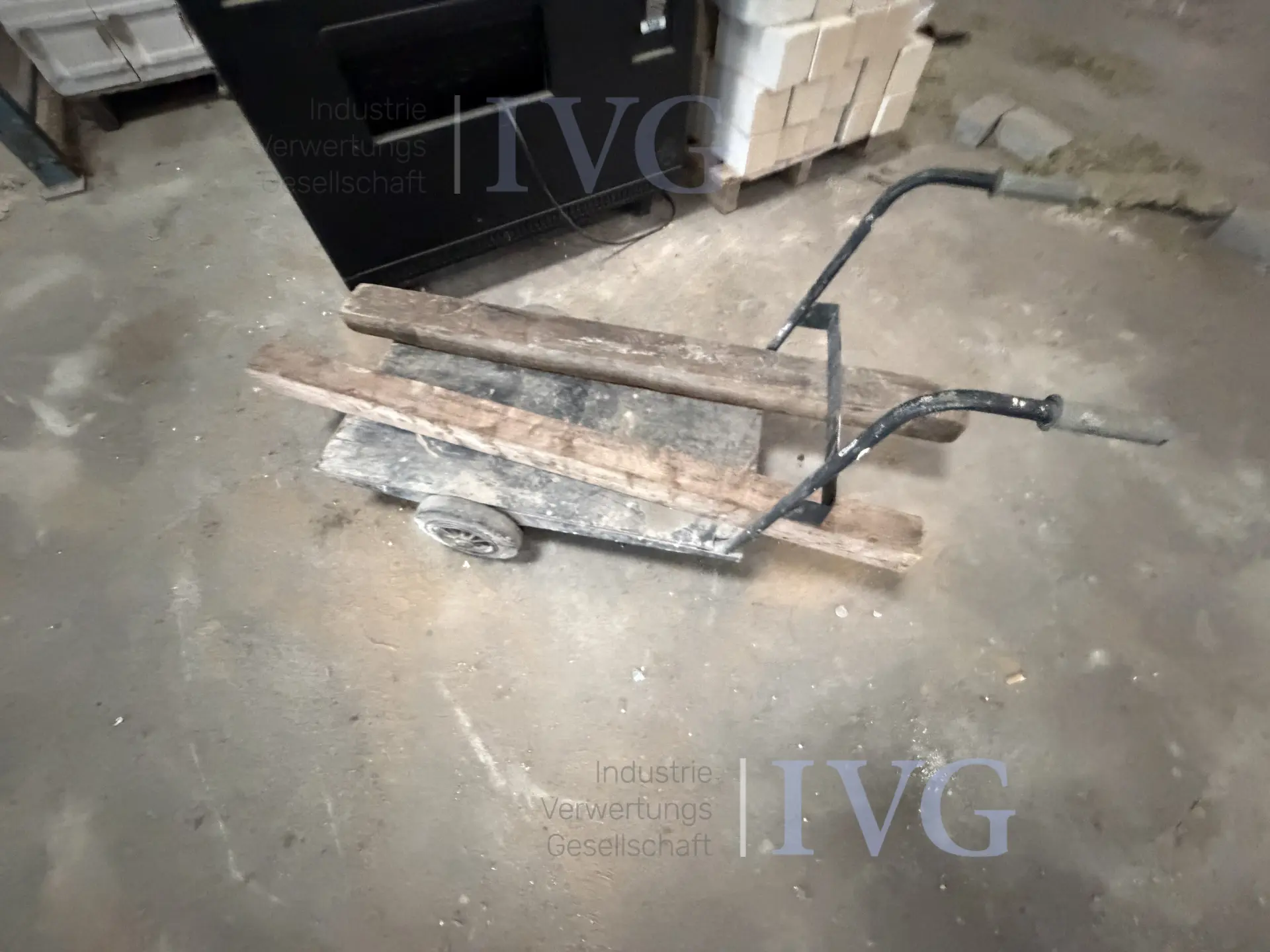 Regalinhalt – foto 9 – kavel bij IVG, Twistringen