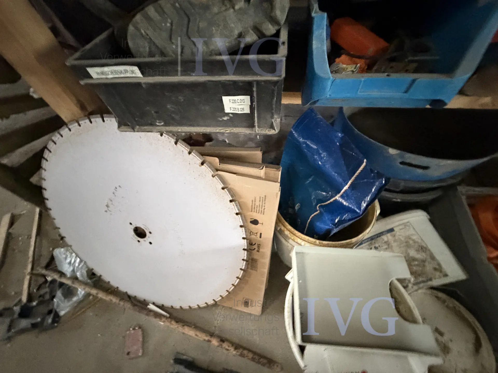 Holz-Regal EIGENBAU – foto 3 – kavel bij IVG, Twistringen
