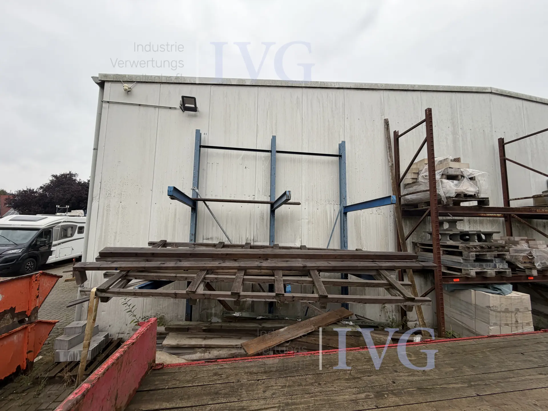 Kragarmregal (blau) – foto 10 – kavel bij IVG, Twistringen